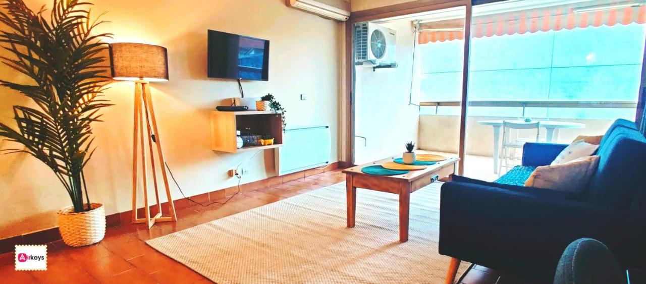 Grand Studio Azur Avec Terrasse - Vieil Antibes Dış mekan fotoğraf